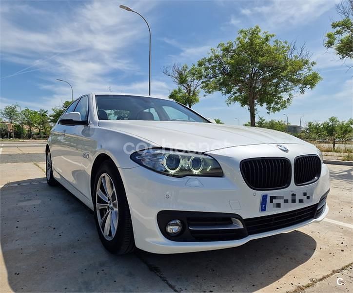 Usado BMW 520 Efficient Dynamics 190 CV (139 kW) 2016 Blanco Berlina