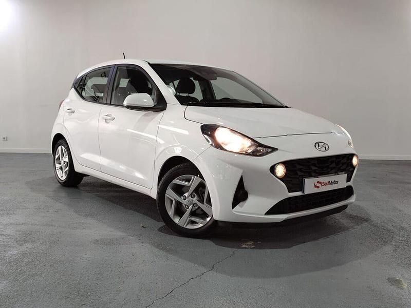 Usado Hyundai i10 67 CV (49 kW) 2022 Blanco Utilitario