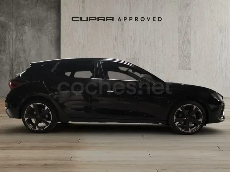 Usado Cupra Leon 150 CV (110 kW) 2024 Negro Berlina