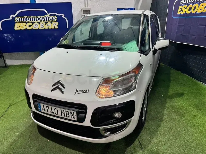 Usado Citroën C3 Picasso Attraction 92 CV (67 kW) 2011 Blanco Monovolumen