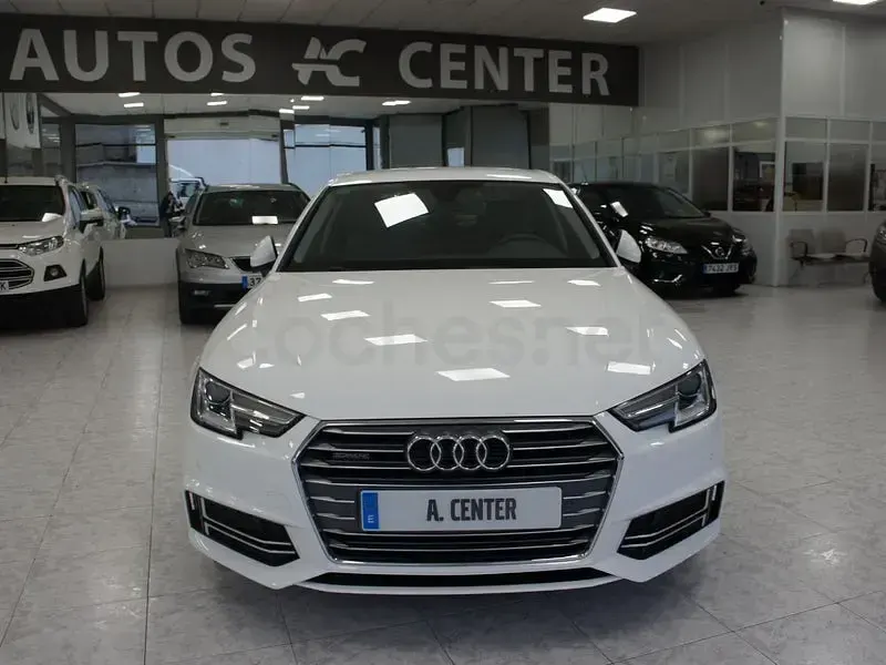 Usado Audi A4 S-Line 150 CV (110 kW) 2017 Blanco Berlina