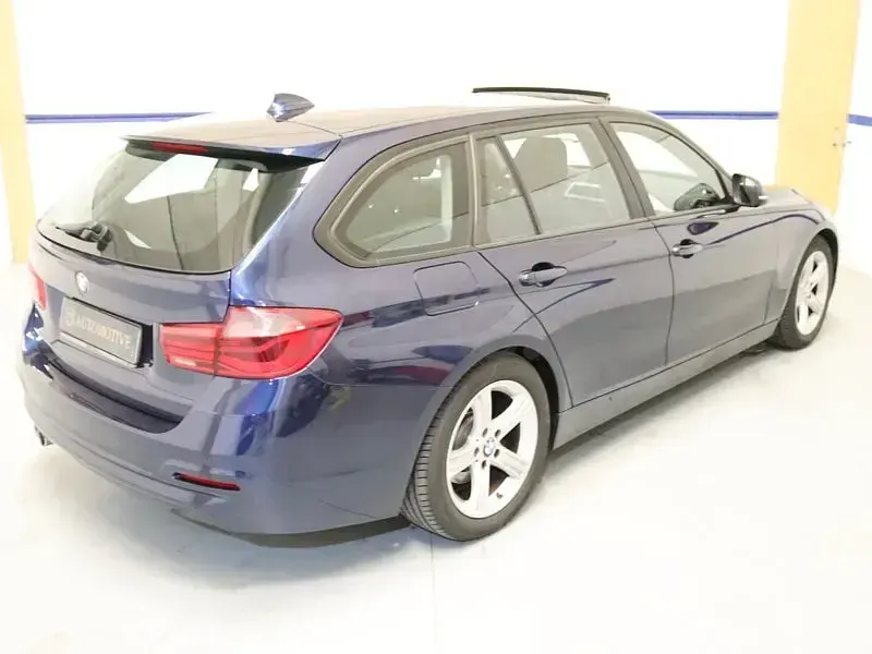 Usado BMW 320 Comfort Edition 190 CV (139 kW) 2017 Azul Familiar