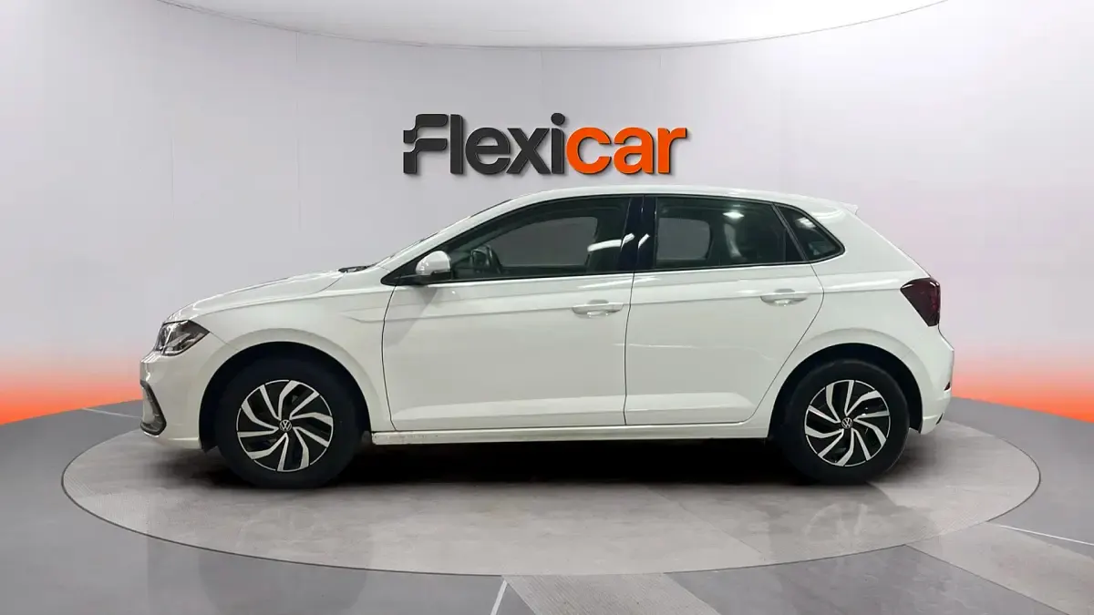 Usado VW Polo 95 CV (69 kW) 2023 Blanco Utilitario