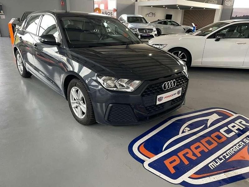 Usado Audi A1 Sportback Premium 116 CV (85 kW) 2019 Gris / plata Utilitario