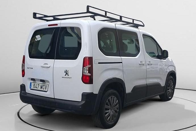 Usado Peugeot Rifter Business-Line 102 CV (75 kW) 2022 Monovolumen