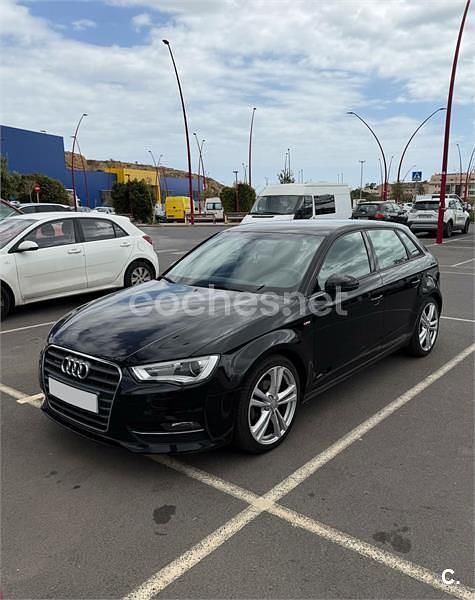 Usado Audi A3 Attraction 150 CV (110 kW) 2014 Negro Berlina