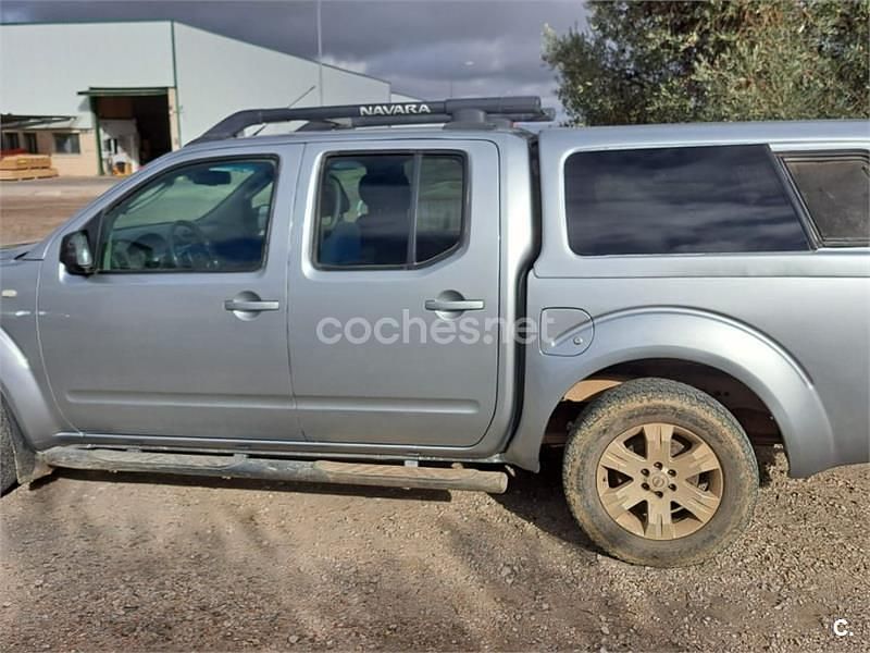 Usado Nissan Pathfinder XE 174 CV (127 kW) 2005 Gris / plata SUV