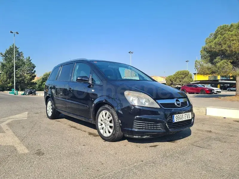 Usado Opel Zafira Enjoy 120 CV (88 kW) 2008 Negro Monovolumen