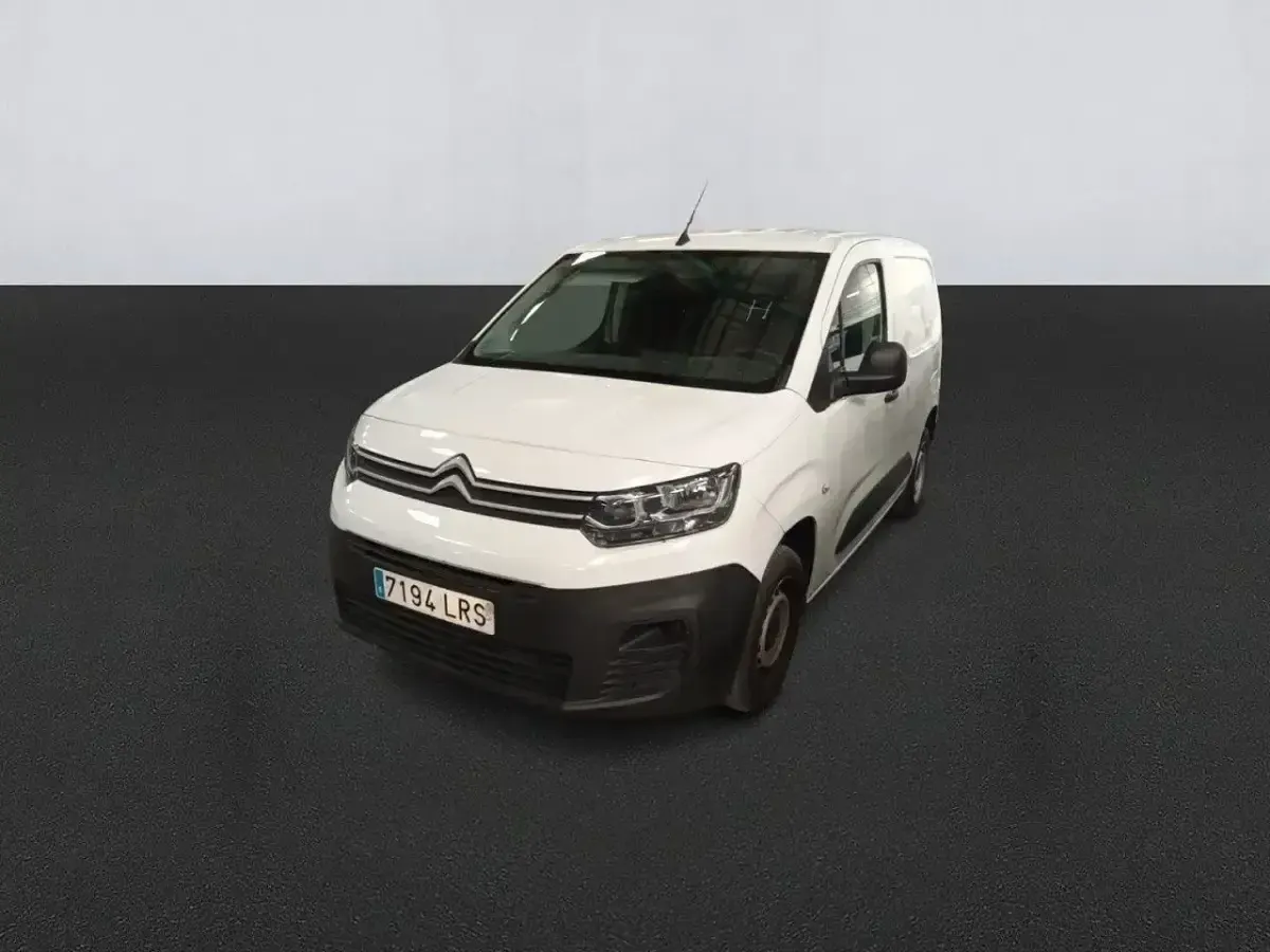 Usado Citroën Berlingo 76 CV (55 kW) 2021 Blanco Monovolumen