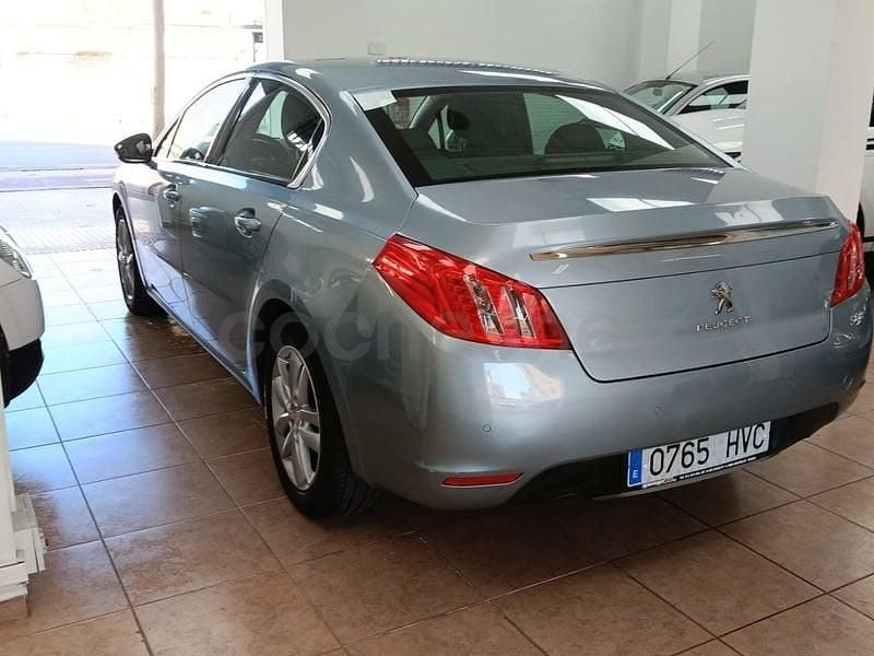 Usado Peugeot 508 Allure 140 CV (102 kW) 2013 Azul Berlina