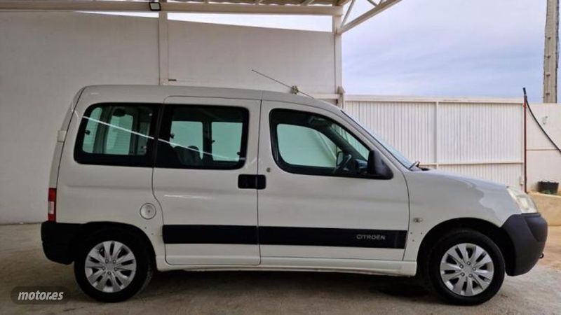 Blanco Usado 2008 Citroën Berlingo Monovolumen | 3498 € (Super precio) - Imagen 1/4