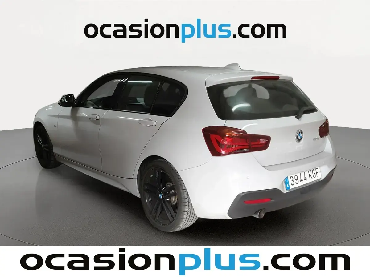 Käytetty BMW 118 150 HP (110 kW) 2017 Valkoinen Viistoperä