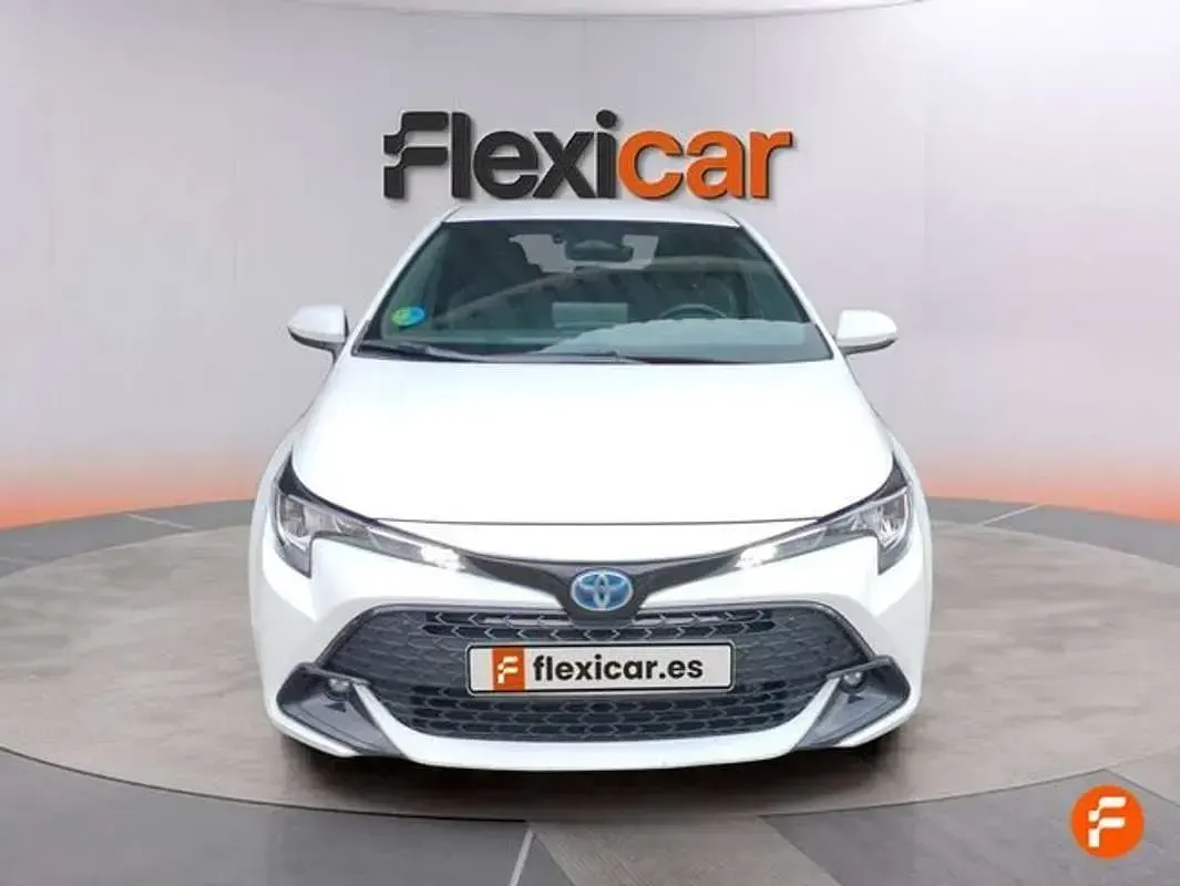Usado Toyota Corolla Edition 140 CV (102 kW) 2024 Blanco Utilitario