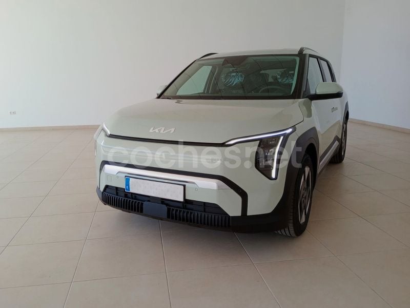 Käytetty Kia EV3 Earth 150 kW (204 HP) 2024 Eléctrico Katumaasturi