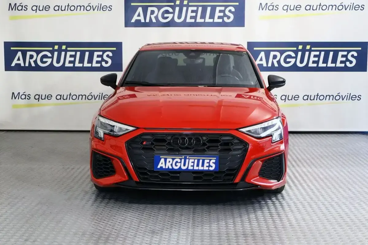 Usado Audi A3 310 CV (228 kW) 2022 Rojo Berlina