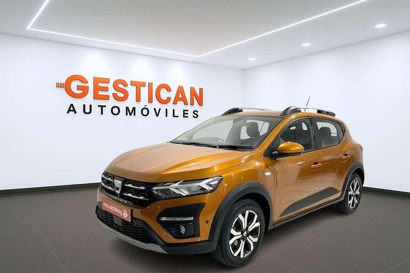 Naranja Usado 2022 Dacia Sandero Comfort Utilitario | 11.990 € (Precio justo) - Imagen 1/4