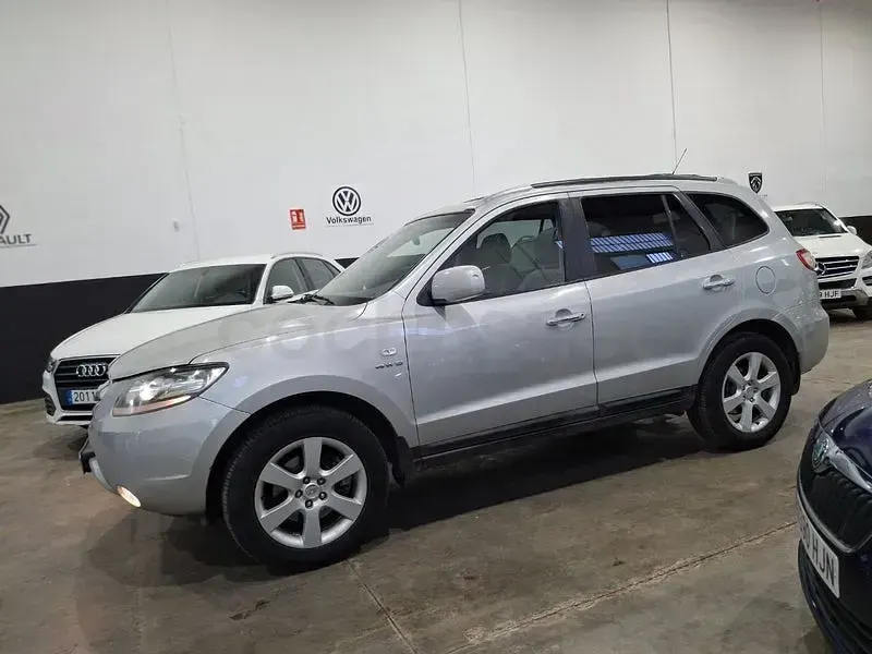 Usado Hyundai Santa Fe Style 155 CV (114 kW) 2007 Gris / plata SUV