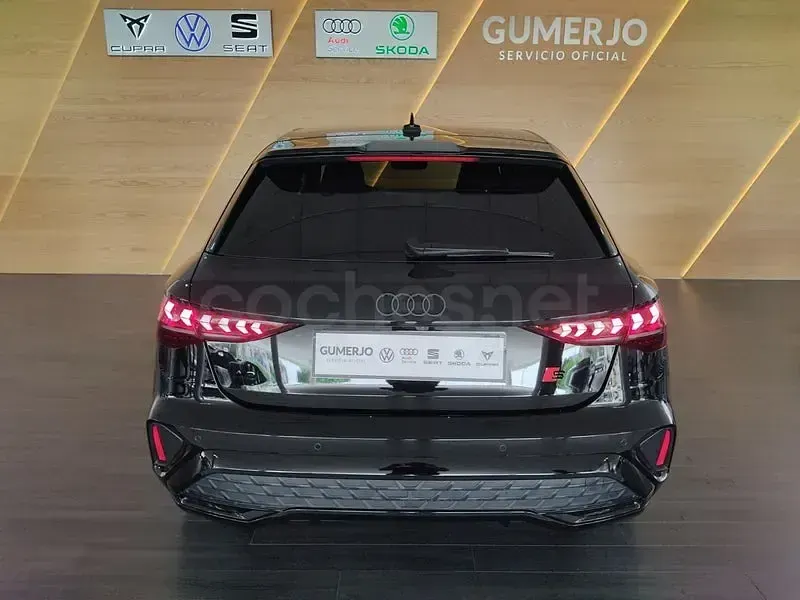 Usado Audi A3 150 CV (110 kW) 2026 Negro Berlina