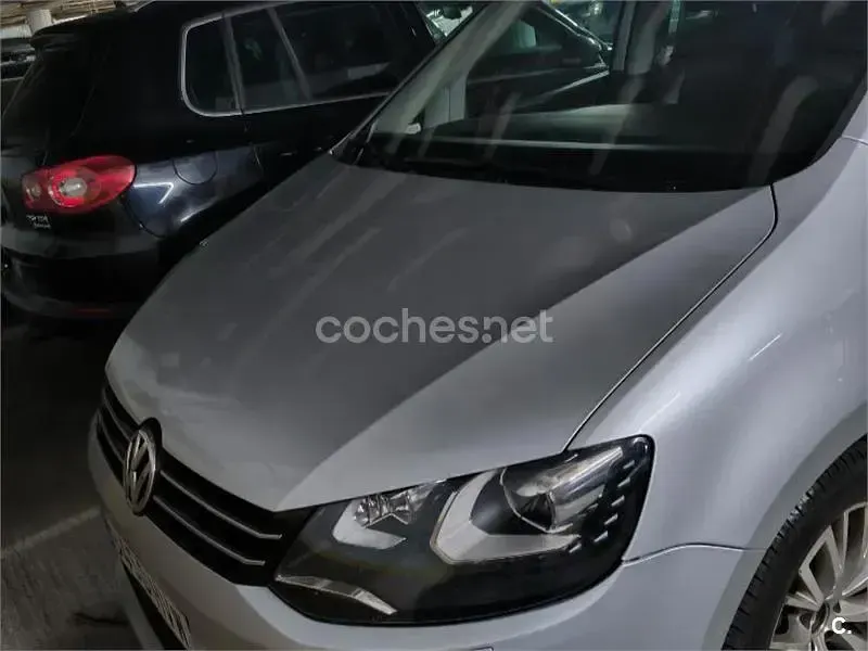 Usado VW Sharan Advance 177 CV (130 kW) 2014 Gris / plata Monovolumen