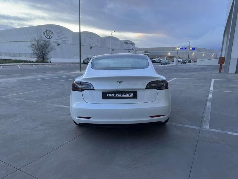 Usado Tesla Model 3 Standard Range 239 kW (325 CV) 2021 Blanco Berlina