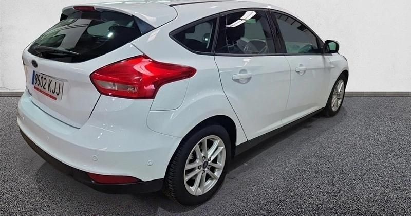 Usado Ford Focus Trend+ 120 CV (88 kW) 2018