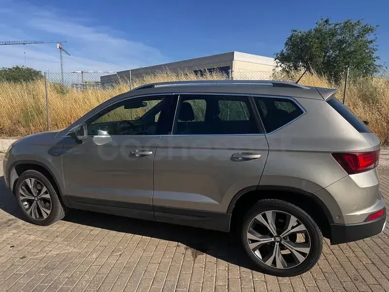 Usado Seat Ateca XCELLENCE 150 CV (110 kW) 2017 Beige SUV