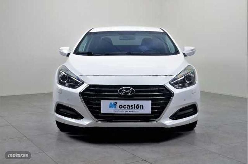Usado Hyundai i40 141 CV (103 kW) 2017 Blanco Berlina