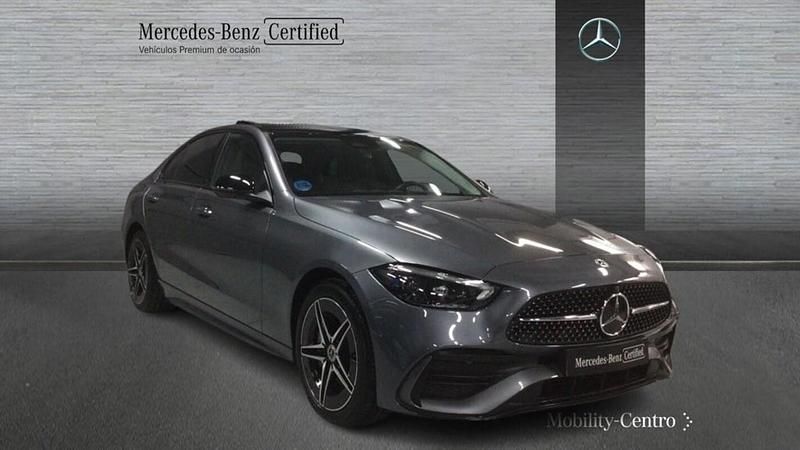 Usado Mercedes C300 197 CV (144 kW) 2024 Gris selenita Berlina