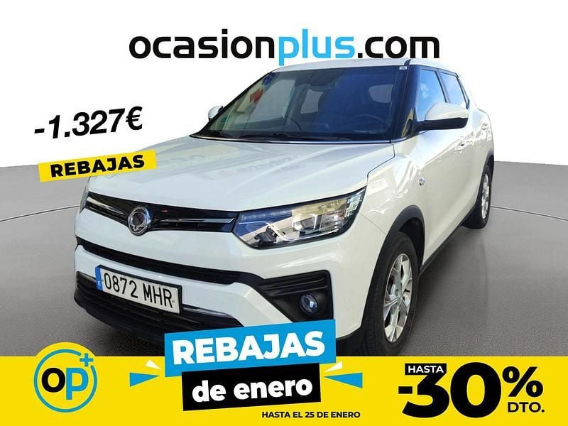 Blanco Usado 2023 Ssangyong (KGM) Tivoli SUV | 14.600 € (Precio justo) - Imagen 1/4