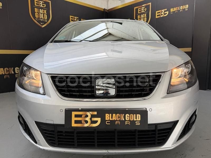 Gris / plata Usado 2022 Seat Alhambra Style Monovolumen | 16.990 € (Super precio) - Imagen 1/4