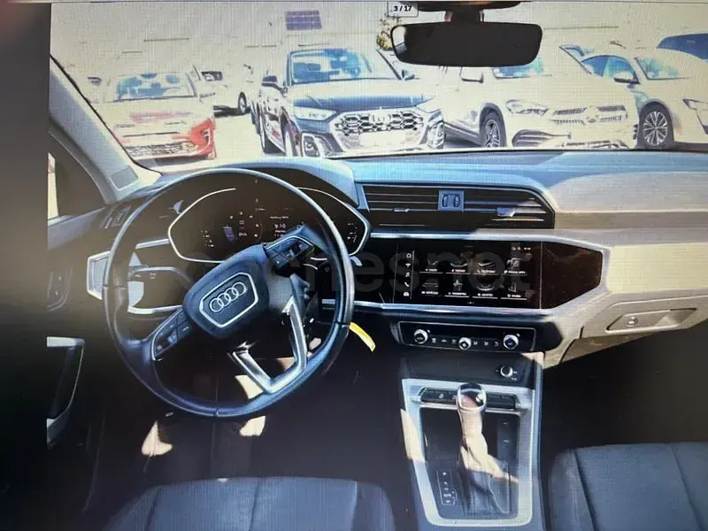 Usado Audi Q3 150 CV (110 kW) 2022 Negro SUV