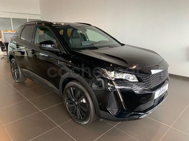 Usado Peugeot 3008 GT 130 CV (95 kW) 2023 Negro SUV