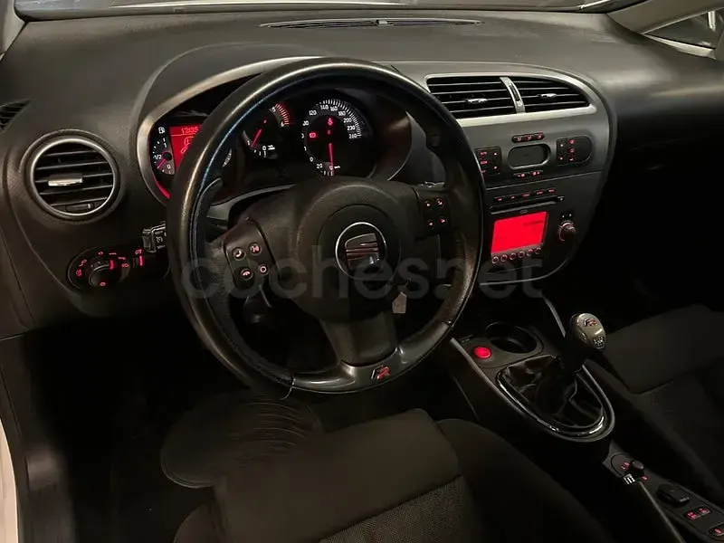 Usado Seat Leon FR 170 CV (125 kW) 2008 Blanco Utilitario