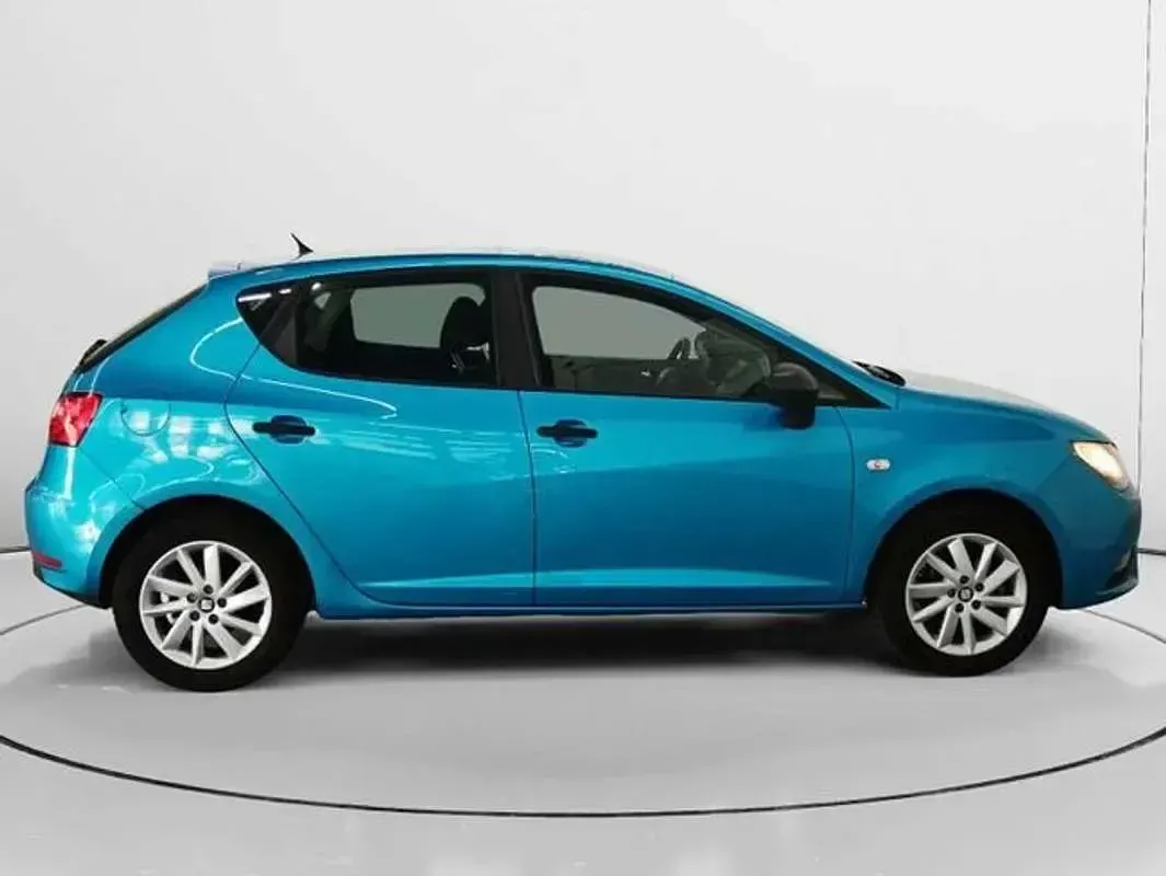 Begagnad Seat Ibiza Reference 90 HK (66 kW) 2016 Blå Halvkombi