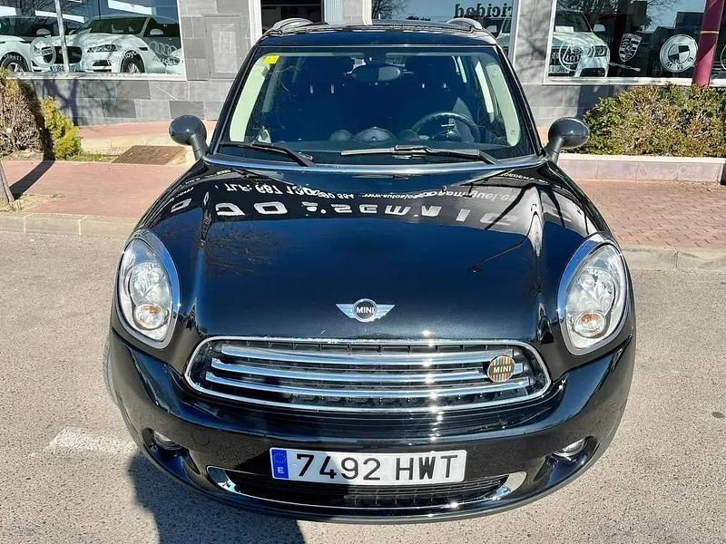 Usado Mini Cooper D Countryman 112 CV (82 kW) 2014 Absolute black (metalizado) SUV