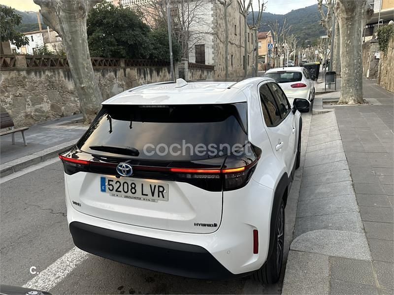 Usado Toyota Yaris Cross Plus 116 CV (85 kW) 2021 Blanco SUV