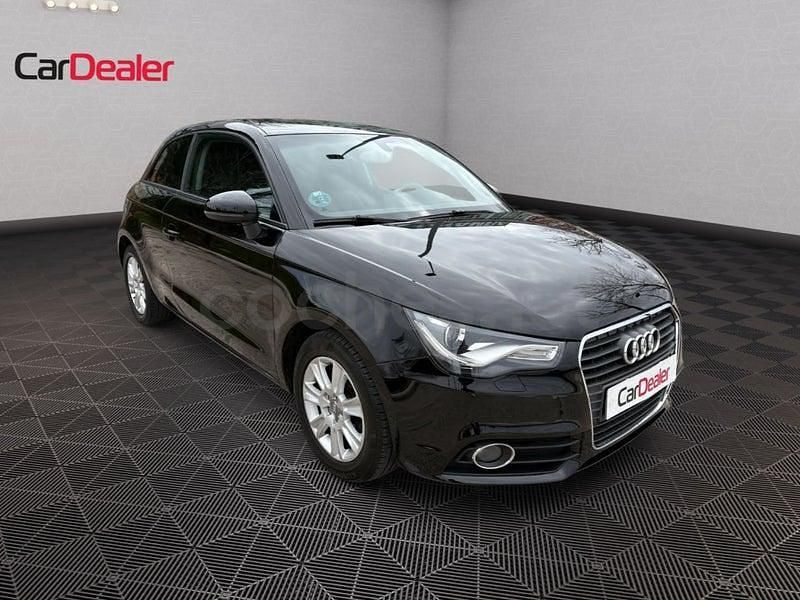 Usado Audi A1 Attraction 122 CV (89 kW) 2012 Negro Utilitario
