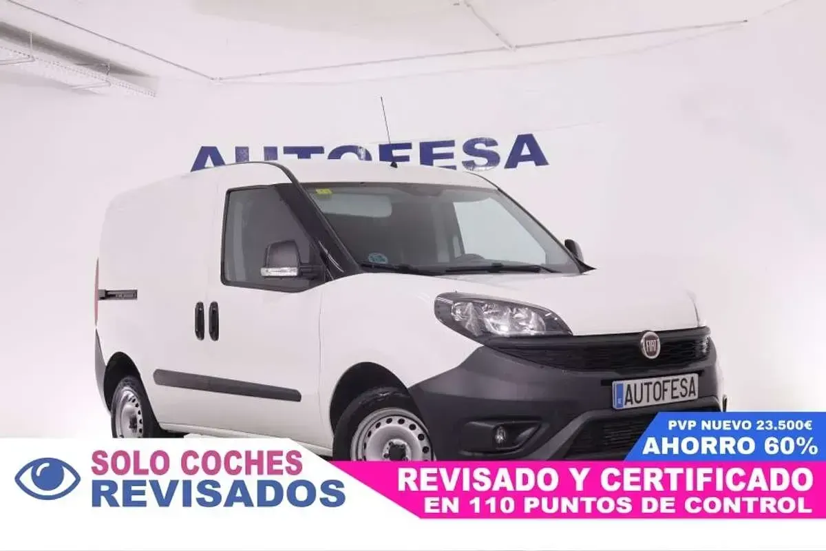 Usado Fiat Doblò 95 CV (69 kW) 2019 Blanco Monovolumen