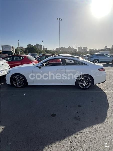 Blanco Usado 2017 Mercedes E220 Coupe | 34.900 € (Un poco caro) - Imagen 1/4