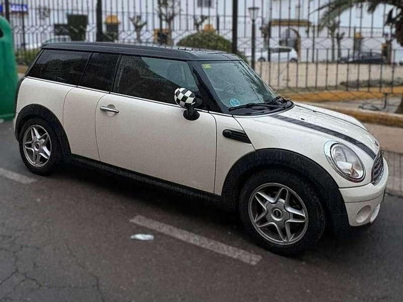 Usado Mini One Clubman 95 CV (69 kW) 2009 Beige Familiar