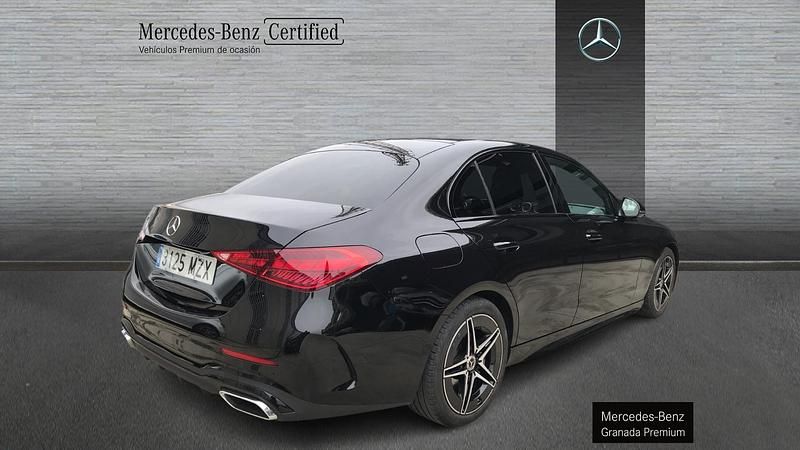 Usado Mercedes C220 AMG line 200 CV (147 kW) 2025 Negro Berlina