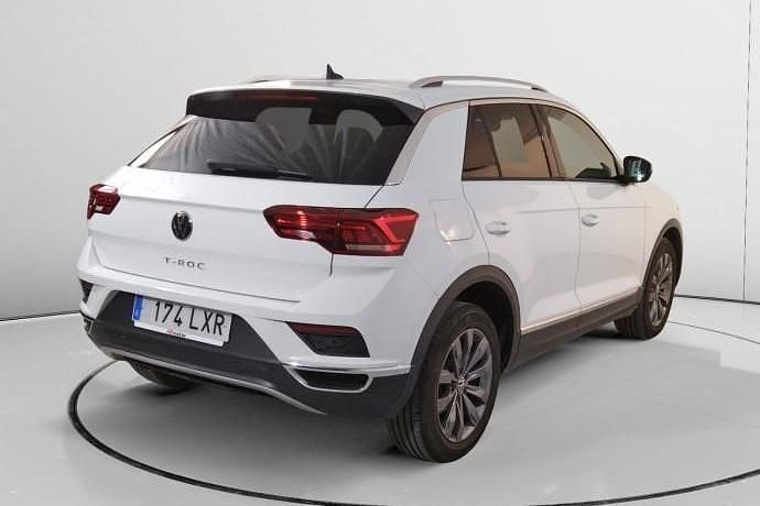 Usado VW T-Roc Sport 150 CV (110 kW) 2022 Gris SUV