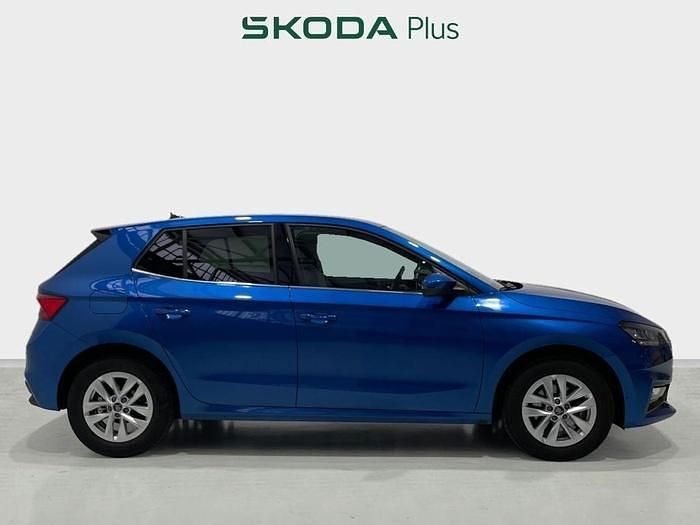 Usado Skoda Fabia Selection 115 CV (84 kW) 2025 Azul Utilitario