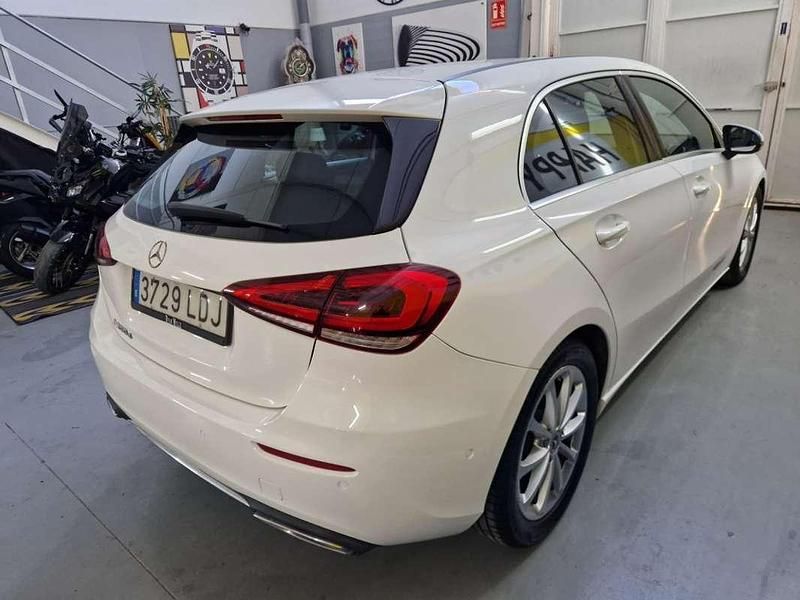 Usado Mercedes A200 150 CV (110 kW) 2019 Blanco Utilitario