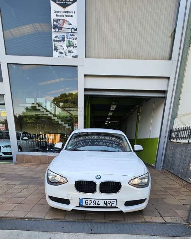 Blanco Usado 2011 BMW 116 Sport Line Utilitario | 9990 € (Precio justo) - Imagen 1/4
