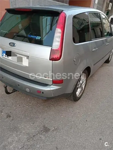 Usado Ford C-MAX Trend 109 CV (80 kW) 2007 Gris / plata Monovolumen