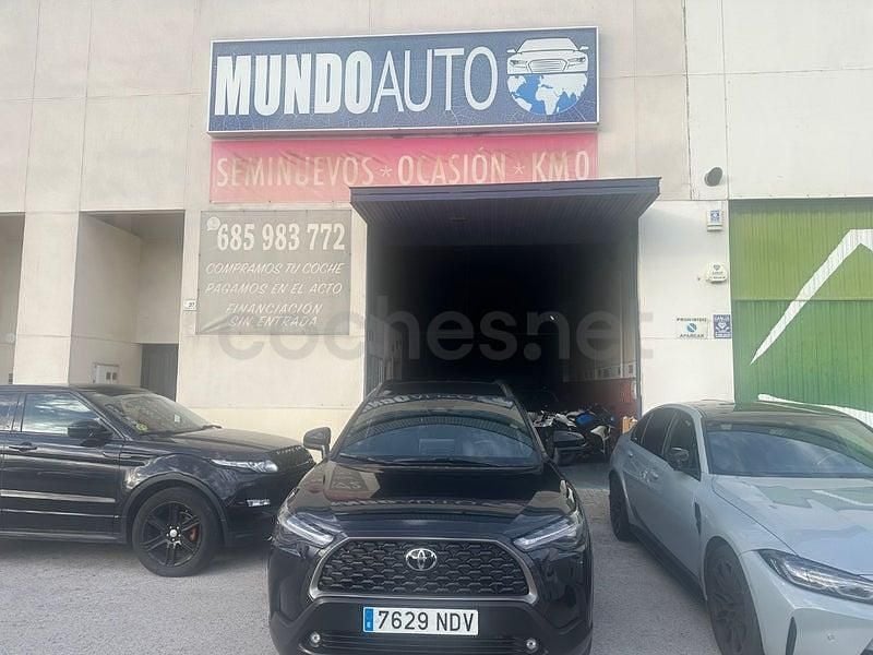 Usado Toyota Corolla Cross Style 140 CV (102 kW) 2025 Negro SUV