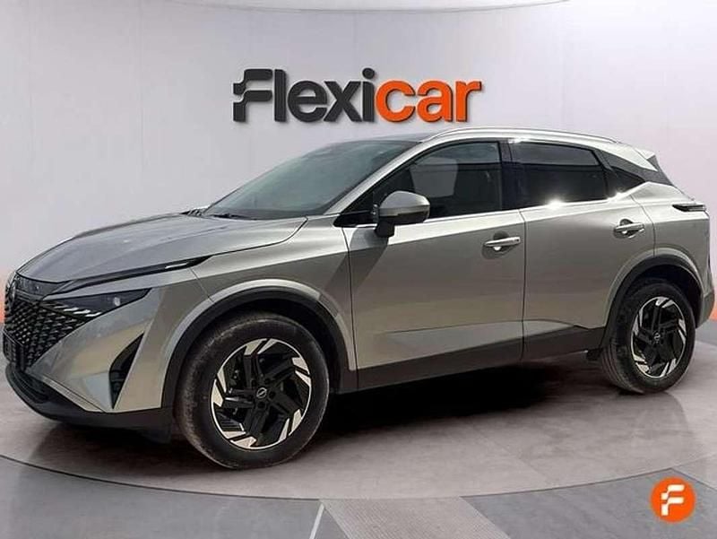 Usado Nissan Qashqai Tekna 158 CV (116 kW) 2025 Gris SUV