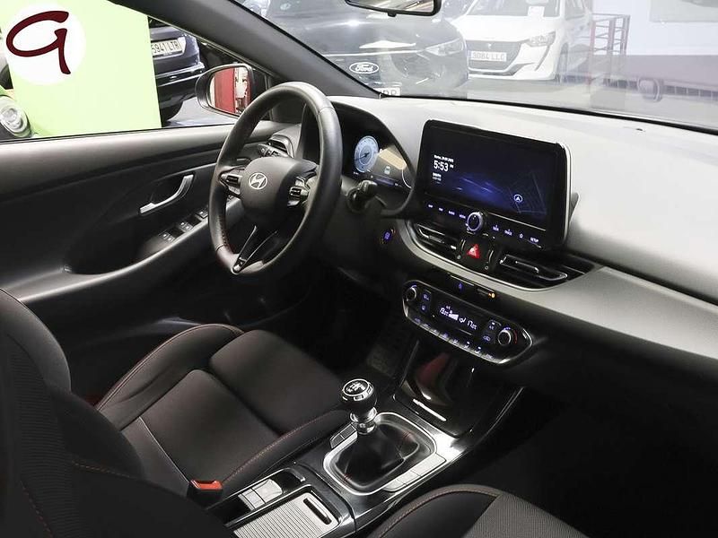 Usado Hyundai i30 N Line 101 CV (74 kW) 2025 Azul Utilitario