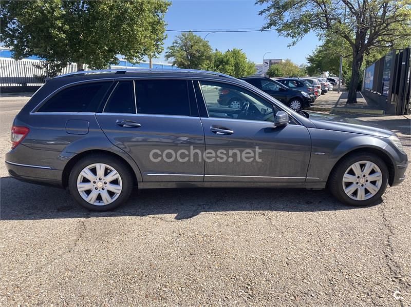 Gris / plata Usado 2010 Mercedes C220 Avantgarde Familiar | 8500 € (Buen precio) - Imagen 1/4